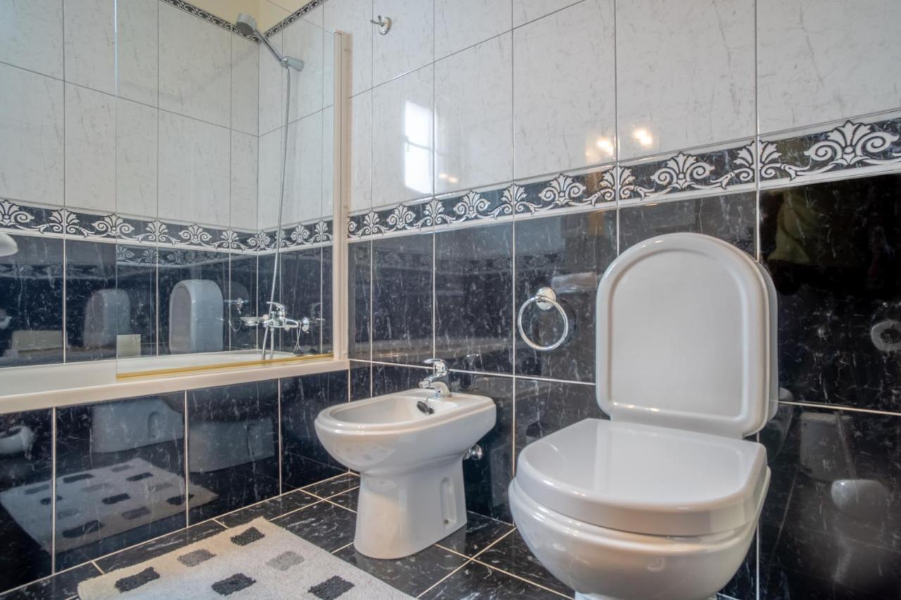 Вилла Tony House Super View Relogio do Poiso Экстерьер фото